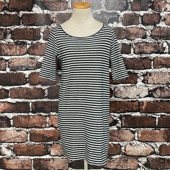 We The Free Sweater Dress Women's Small Black White Striped Open Back Shift - Picture 4 of 15